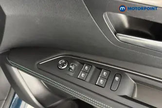 Peugeot 3008 Allure Premium-Plus Automatic Petrol Plug-In Hybrid SUV - Stock Number (1677271) - 19th supplementary image