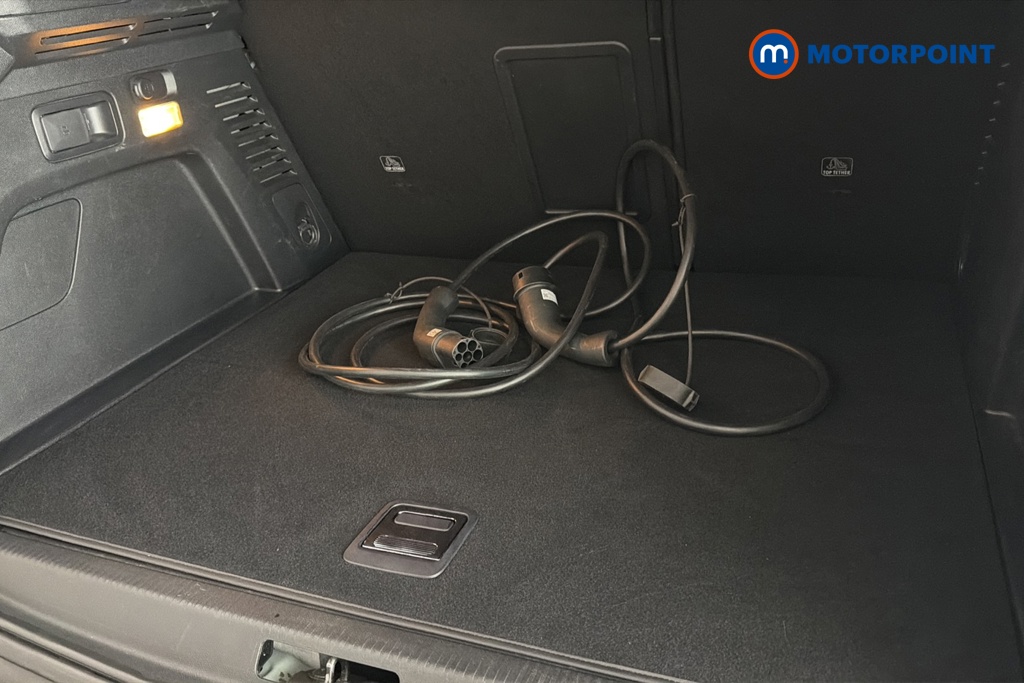Peugeot 3008 Allure Premium-Plus Automatic Petrol Plug-In Hybrid SUV - Stock Number (1677271) - 34th supplementary image