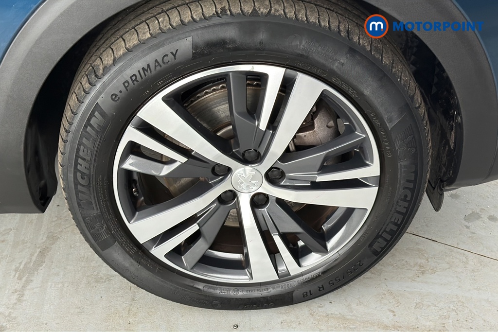 Peugeot 3008 Allure Premium-Plus Automatic Petrol Plug-In Hybrid SUV - Stock Number (1677271) - 47th supplementary image