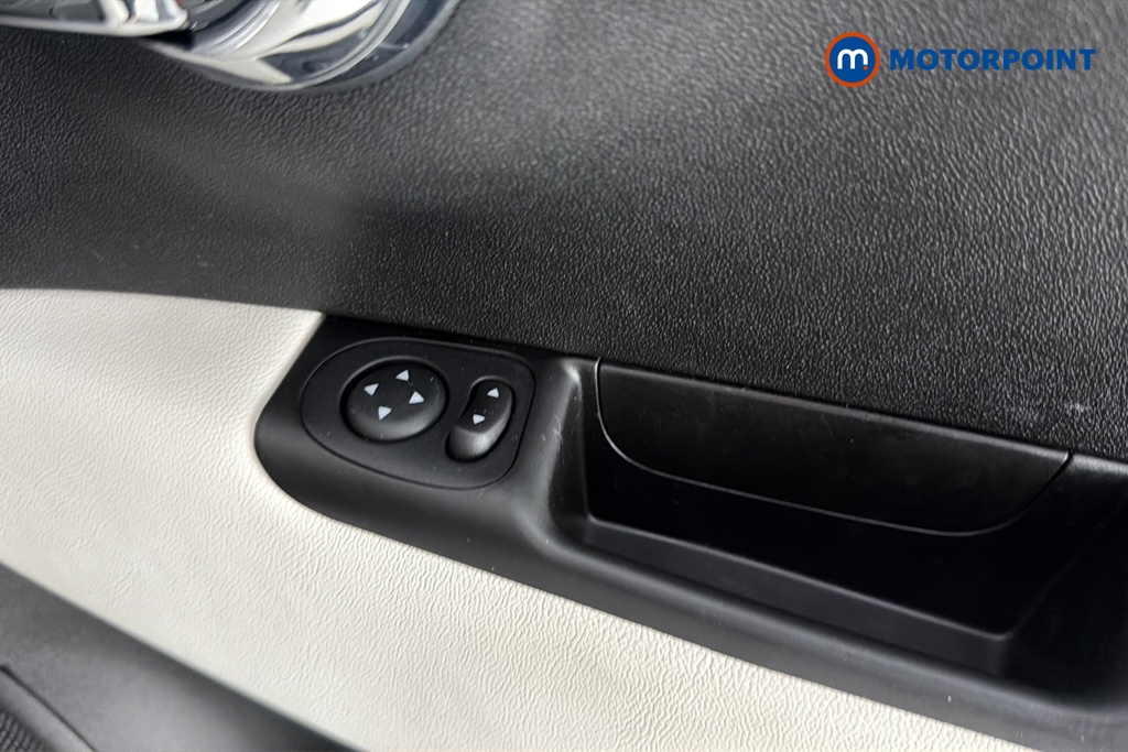 Fiat 500 Dolcevita Manual Petrol Hatchback - Stock Number (1677283) - 19th supplementary image