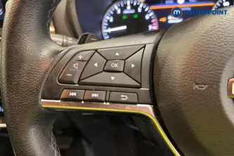 Nissan Juke N-Connecta Automatic Petrol SUV - Stock Number (1677385) - 4th supplementary image