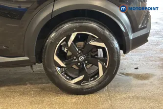 Nissan Juke N-Connecta Automatic Petrol SUV - Stock Number (1677385) - 45th supplementary image