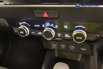 Honda Jazz SR Automatic Petrol-Electric Hybrid Hatchback - Stock Number (1677401) - 12th supplementary image