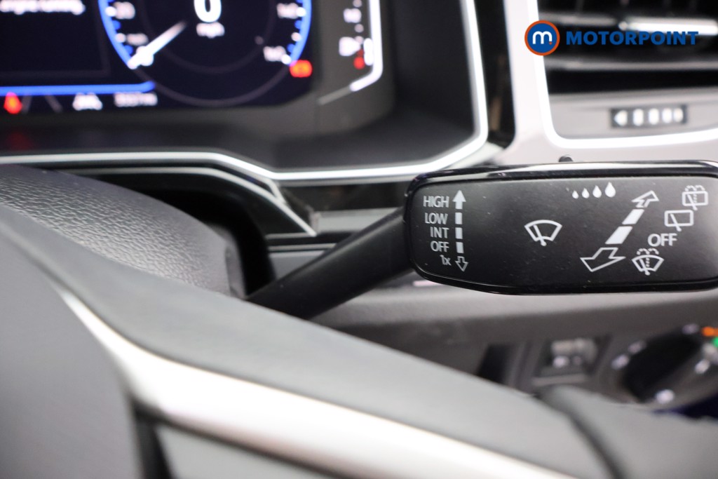 Volkswagen Polo R-Line Manual Petrol Hatchback - Stock Number (1677529) - 6th supplementary image