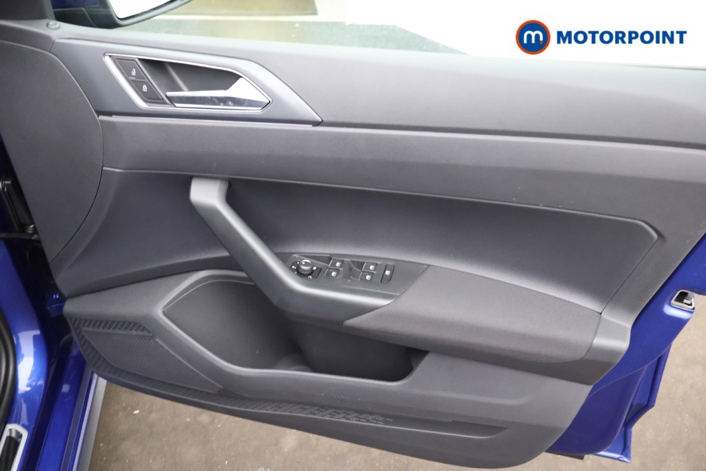 Volkswagen Polo R-Line Manual Petrol Hatchback - Stock Number (1677529) - 12th supplementary image