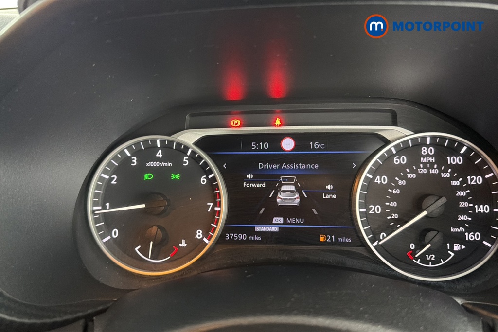 Nissan Juke N-Connecta Manual Petrol SUV - Stock Number (1677575) - 7th supplementary image