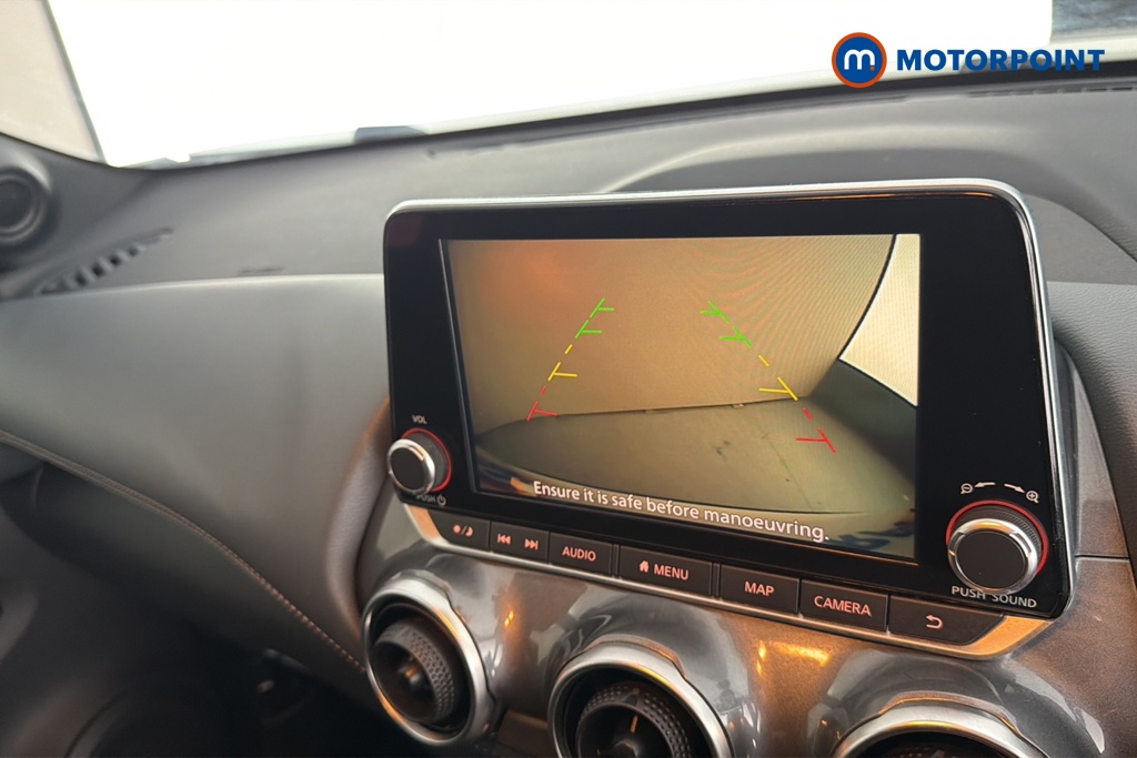Nissan Juke N-Connecta Manual Petrol SUV - Stock Number (1677575) - 13th supplementary image