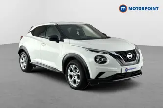 Nissan Juke N-Connecta Manual Petrol SUV - Stock Number (1677575) - Drivers side front corner
