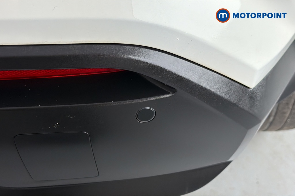 Nissan Juke N-Connecta Manual Petrol SUV - Stock Number (1677575) - 39th supplementary image