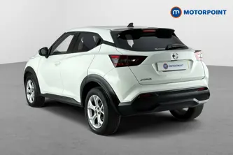 Nissan Juke N-Connecta Manual Petrol SUV - Stock Number (1677575) - Drivers side rear corner