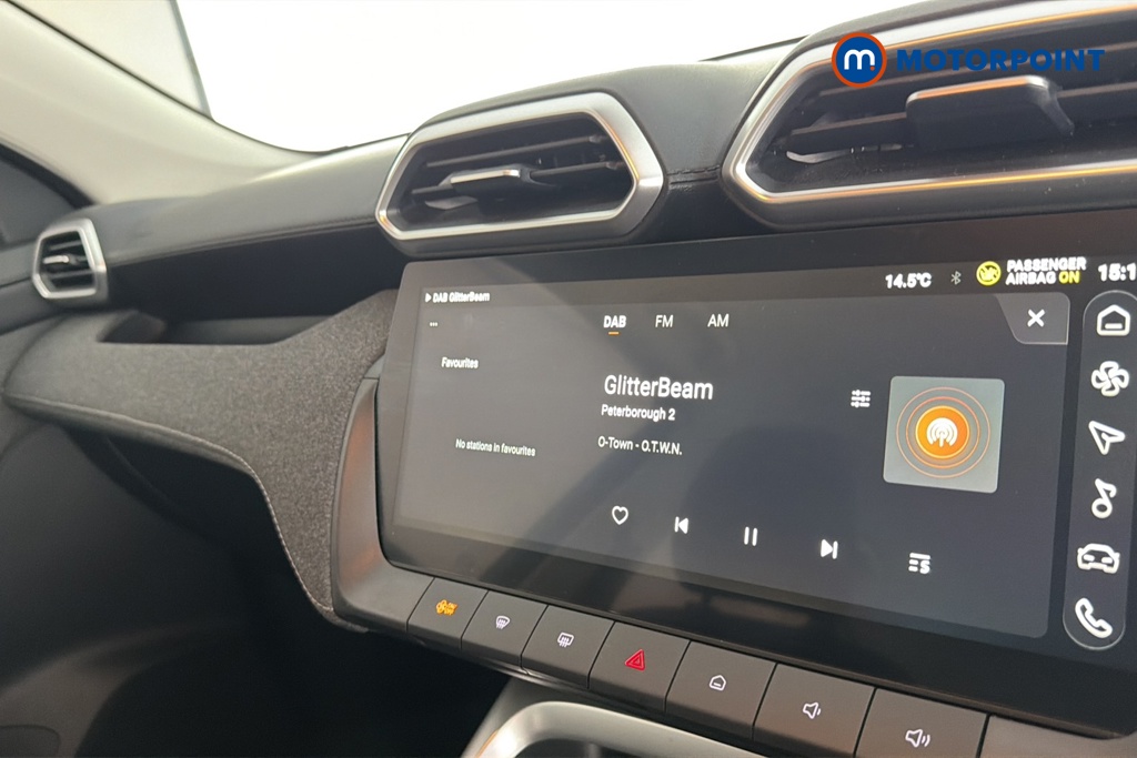 Mg Motor Uk ZS SE Automatic Petrol-Electric Hybrid SUV - Stock Number (1677884) - 8th supplementary image