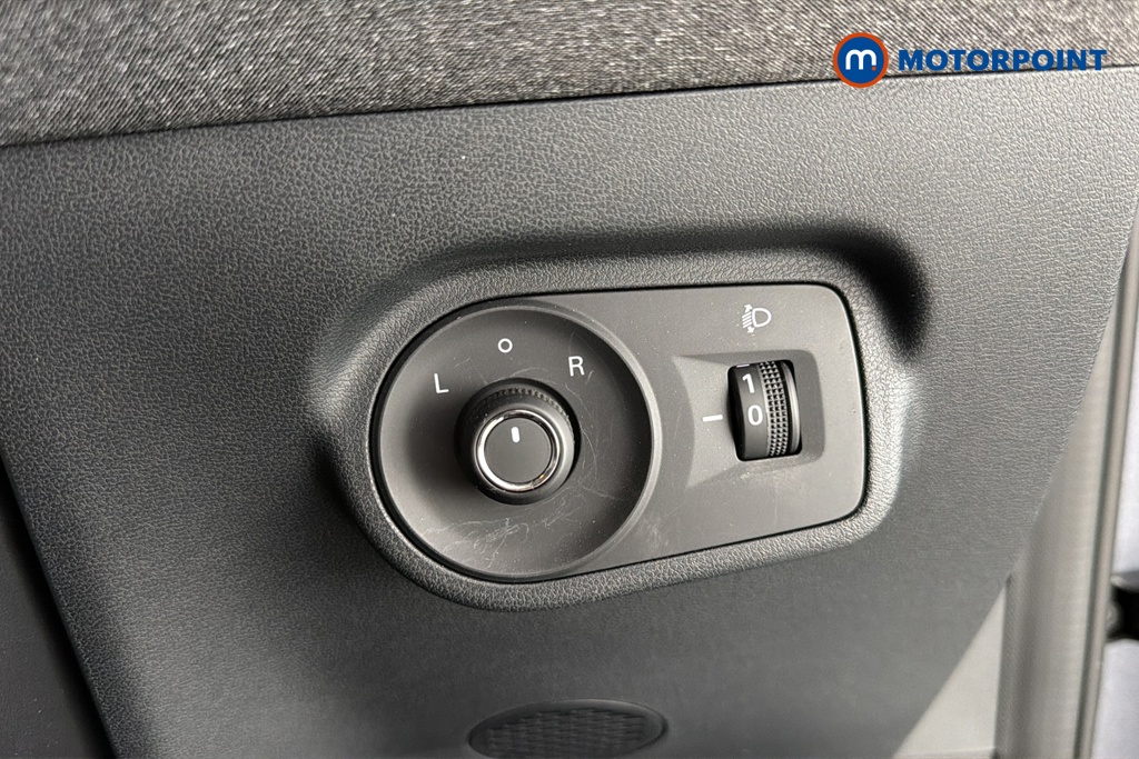 Mg Motor Uk ZS SE Automatic Petrol-Electric Hybrid SUV - Stock Number (1677884) - 11th supplementary image