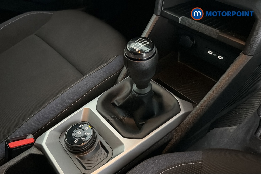 Dacia Duster Expression Manual Petrol SUV - Stock Number (1678088) - 15th supplementary image