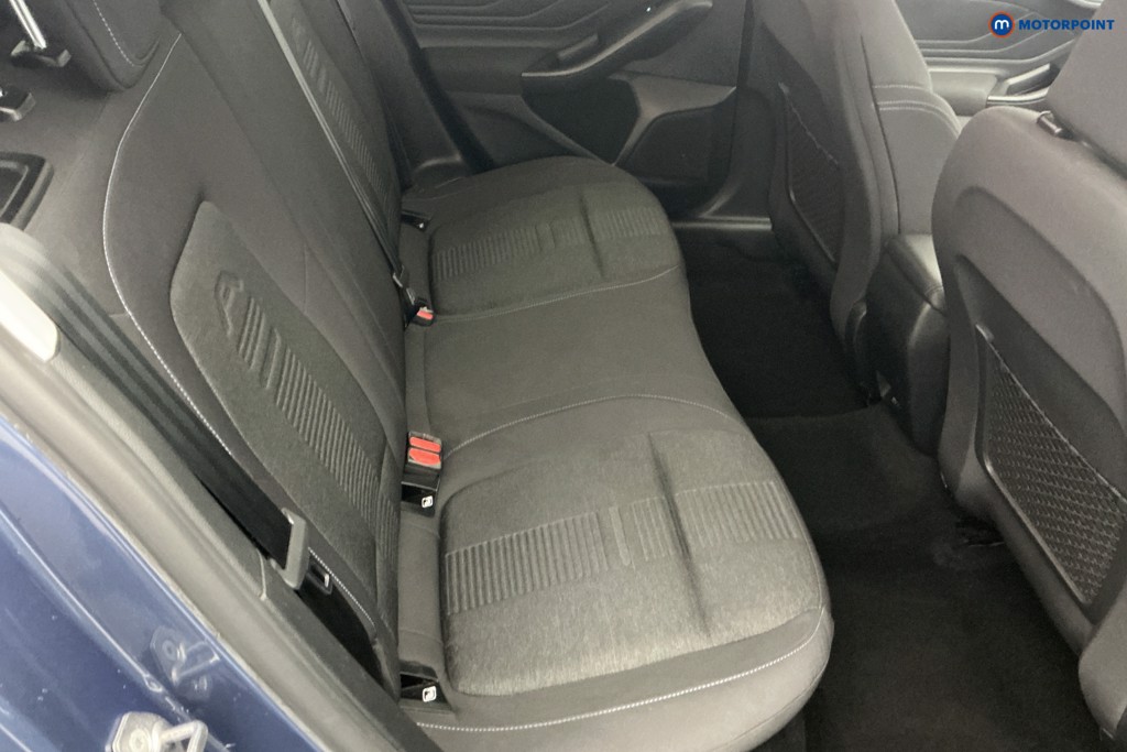 Ford Focus Active Edition Manual Petrol Hatchback - Stock Number (1631341) - 4th supplementary image