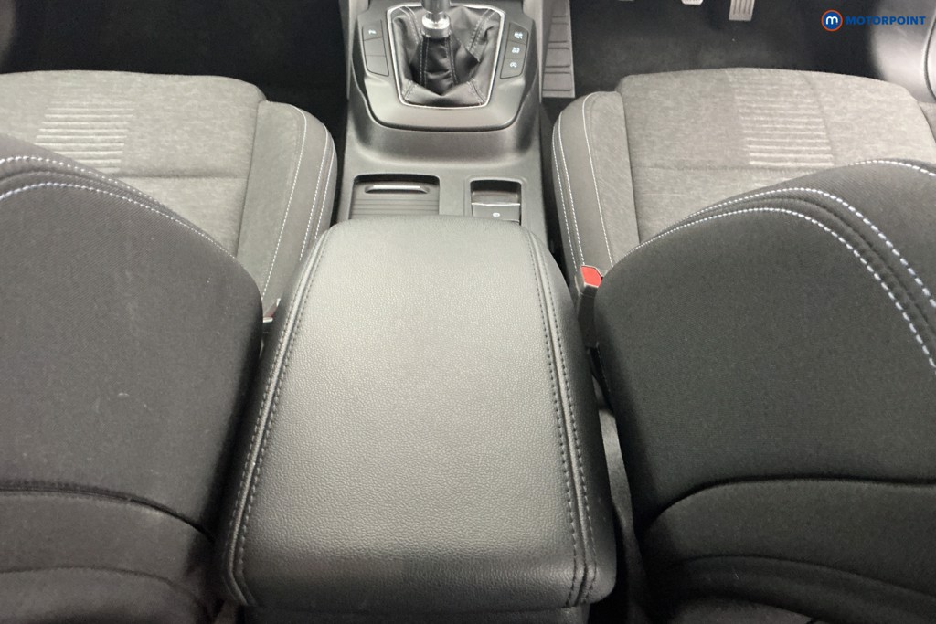 Ford Focus Active Edition Manual Petrol Hatchback - Stock Number (1631341) - 11th supplementary image