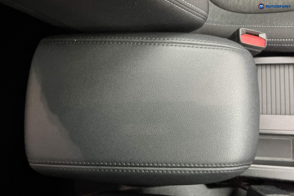 Ford Focus Active Edition Manual Petrol Hatchback - Stock Number (1631341) - 13th supplementary image