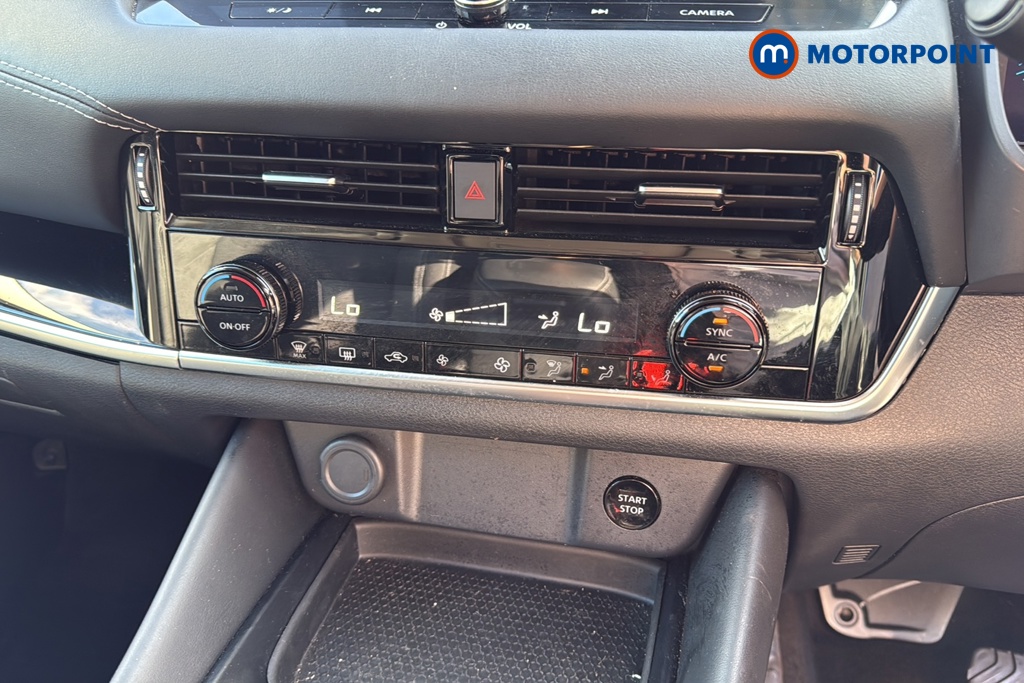 Nissan Qashqai N-Connecta Automatic Petrol-Electric Hybrid SUV - Stock Number (1641816) - 12th supplementary image