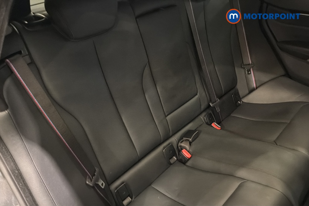 BMW 4 Series M Sport Automatic Diesel Hatchback - Stock Number (1648159) - 25th supplementary image