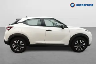 Nissan Juke Acenta Premium Automatic Petrol SUV - Stock Number (1662431) - Drivers side