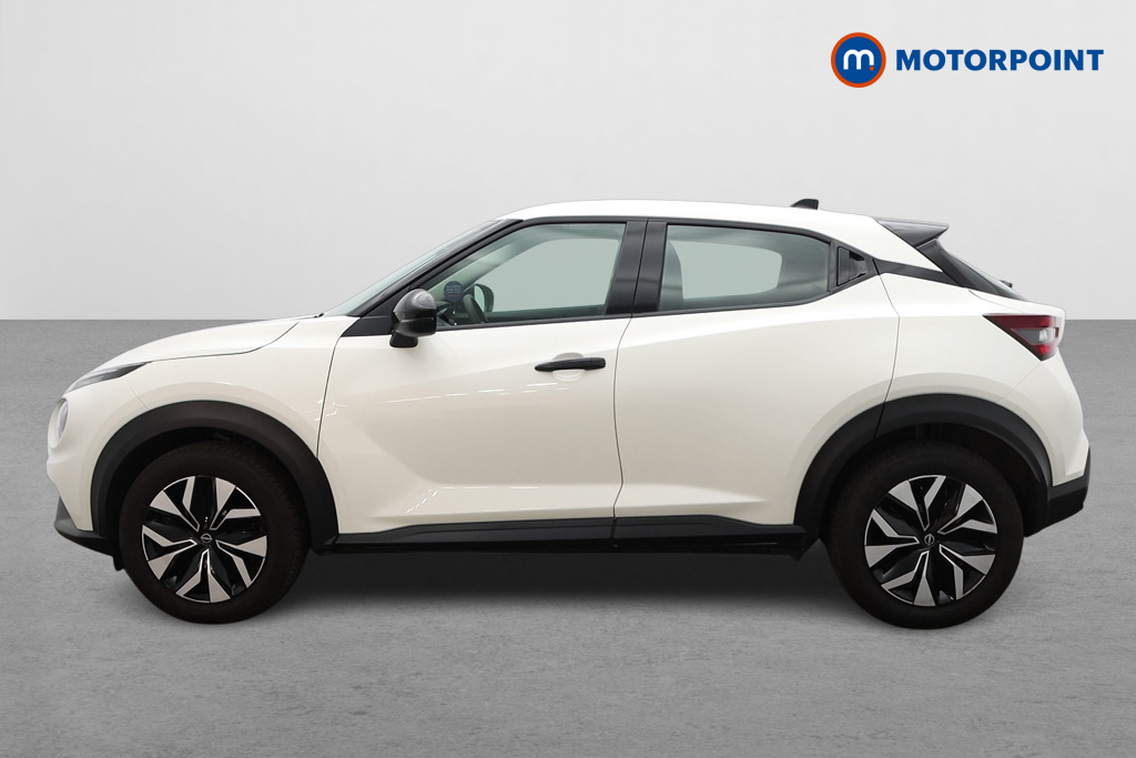 Nissan Juke Acenta Premium Automatic Petrol SUV - Stock Number (1662431) - Passenger side