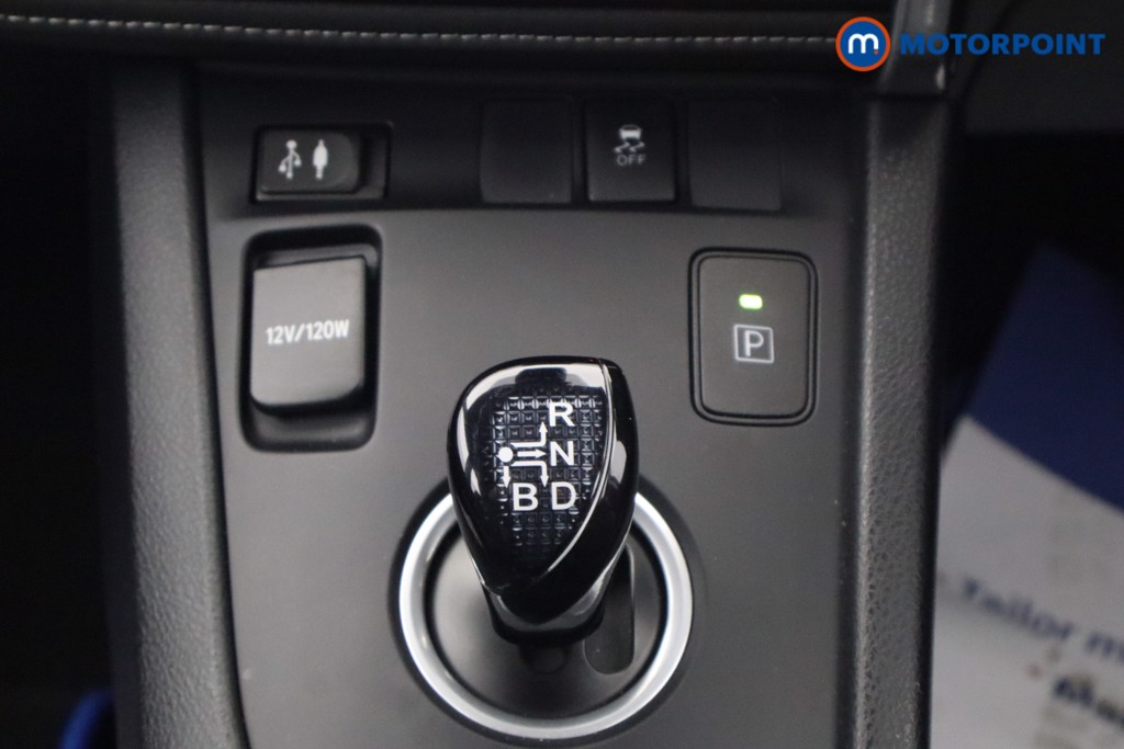 Toyota Auris Icon Automatic Petrol-Electric Hybrid Hatchback - Stock Number (1662904) - 6th supplementary image