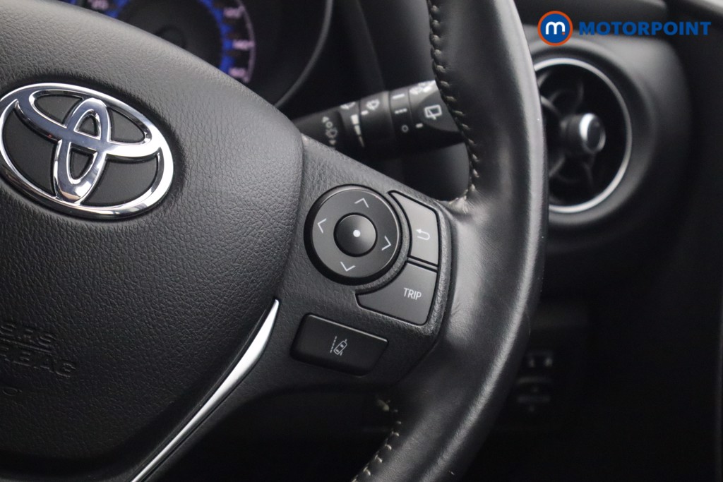 Toyota Auris Icon Automatic Petrol-Electric Hybrid Hatchback - Stock Number (1662904) - 11th supplementary image