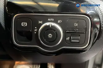 Mercedes-Benz A Class Amg Line Automatic Petrol Hatchback - Stock Number (1663289) - 11th supplementary image