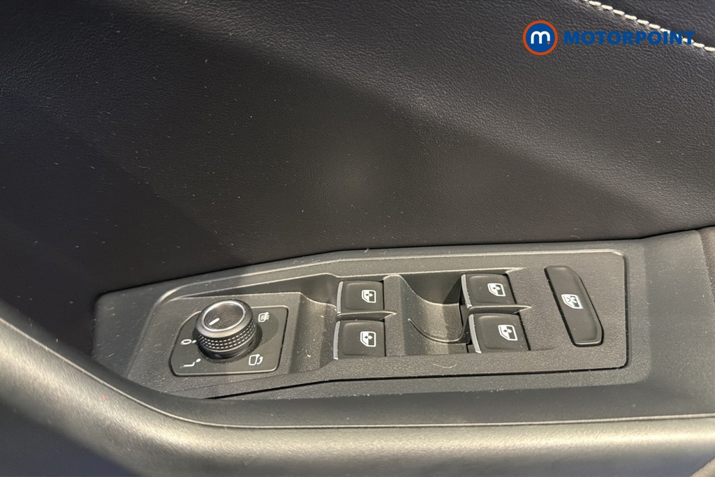 Volkswagen T-Roc Black Edition Automatic Petrol SUV - Stock Number (1663320) - 19th supplementary image
