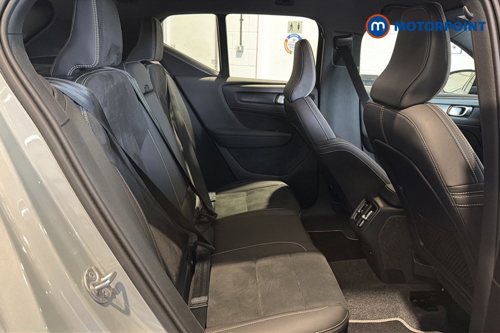 Volvo Xc40 Plus Automatic Petrol SUV - Stock Number (1665313) - 25th supplementary image