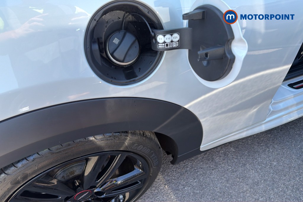 Mini Hatchback Cooper Sport Automatic Petrol Hatchback - Stock Number (1666857) - 35th supplementary image