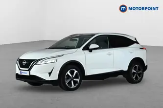 Nissan Qashqai N-Connecta Manual Petrol SUV - Stock Number (1667098) - Passenger side front corner