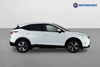 Nissan Qashqai N-Connecta Manual Petrol SUV - Stock Number (1667098) - Drivers side