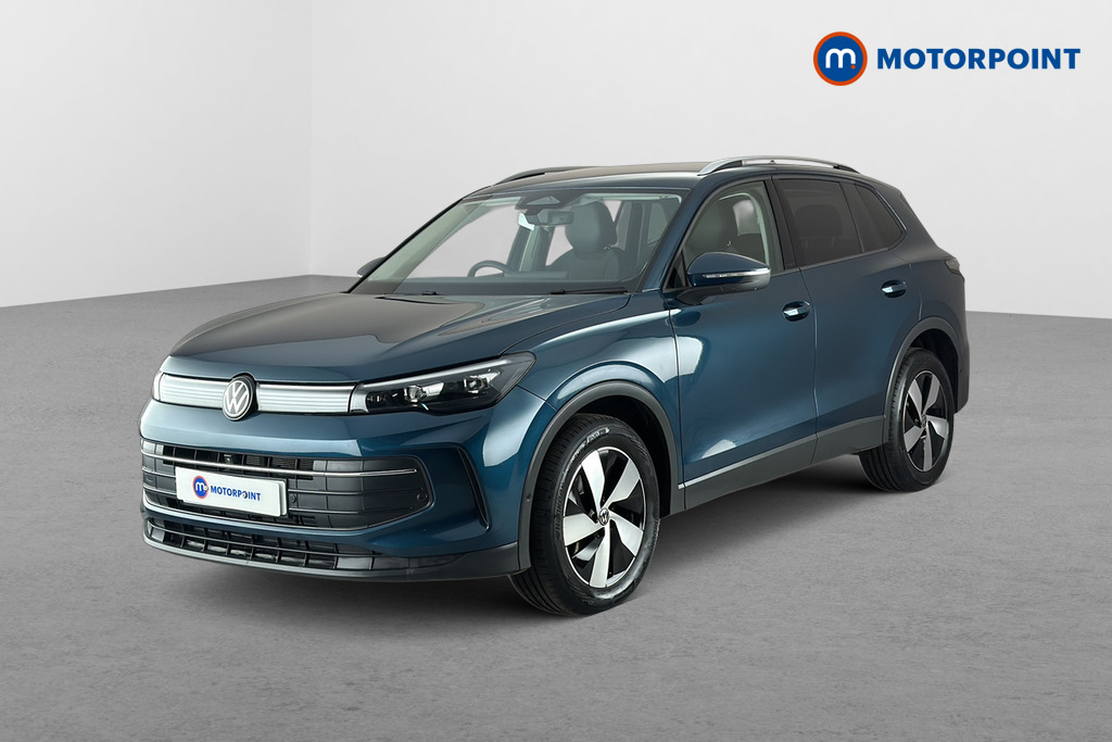 Volkswagen Tiguan Match Automatic Petrol SUV - Stock Number (1667511) - Passenger side front corner
