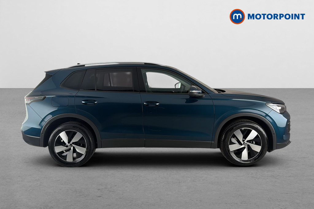 Volkswagen Tiguan Match Automatic Petrol SUV - Stock Number (1667511) - Passenger side