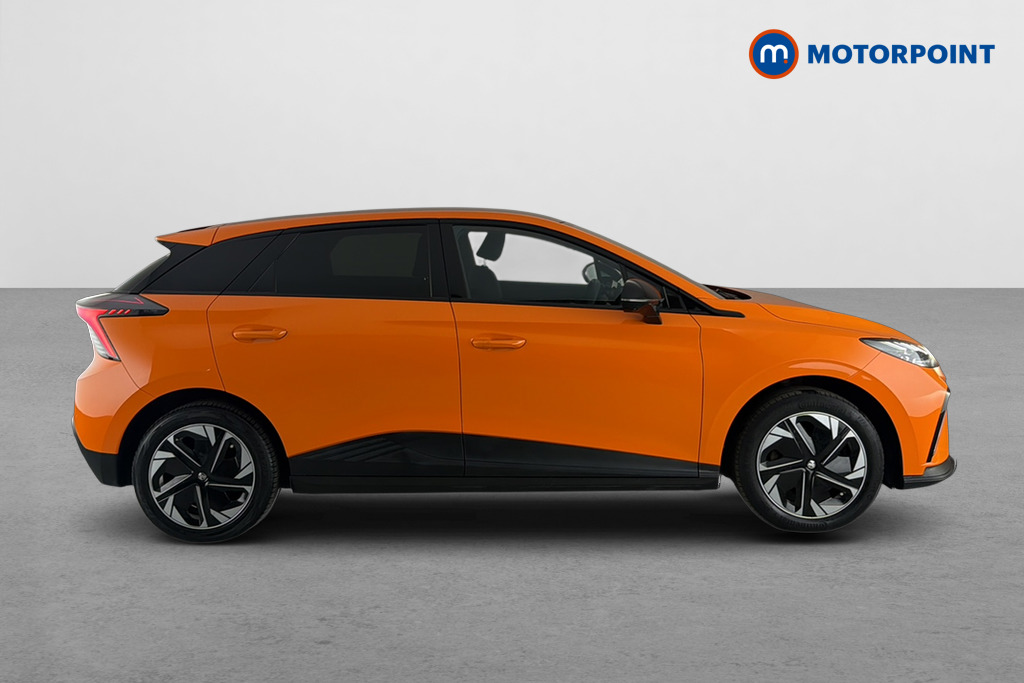 Mg Motor Uk MG4 Trophy Automatic Electric SUV - Stock Number (1669232) - Passenger side