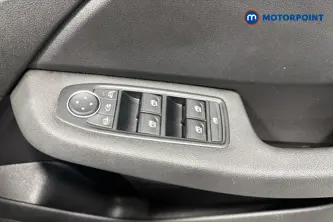 Renault Clio Evolution Manual Petrol Hatchback - Stock Number (1669799) - 19th supplementary image