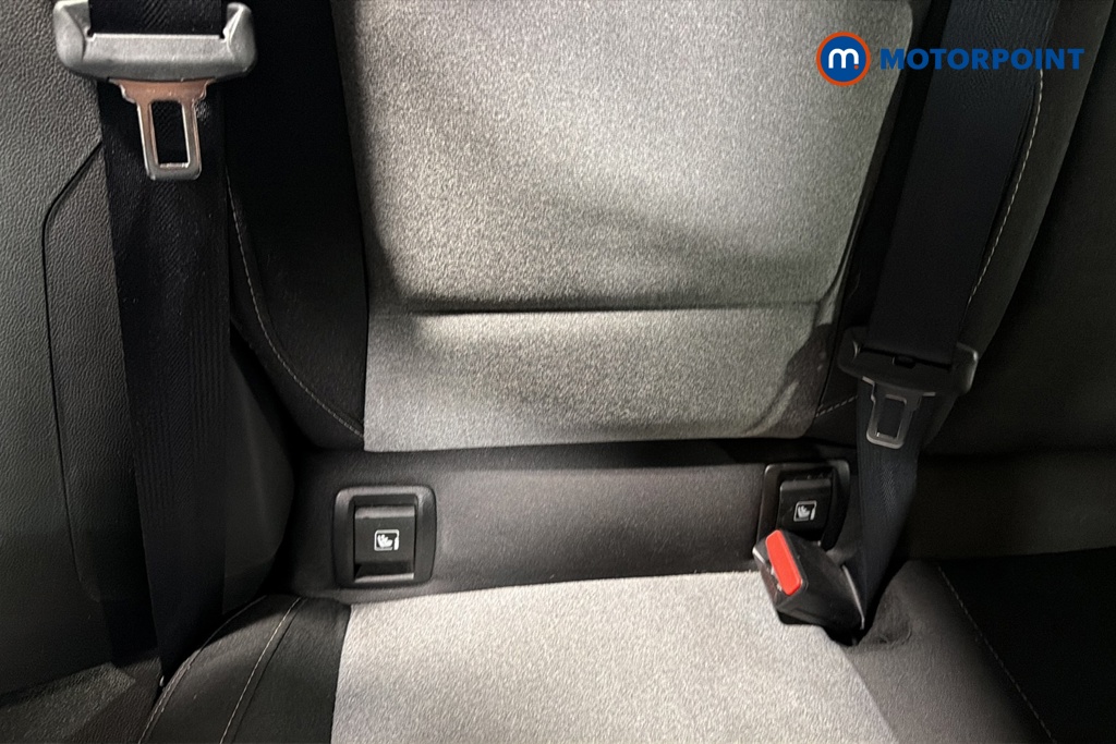 Renault Clio Evolution Manual Petrol Hatchback - Stock Number (1669799) - 27th supplementary image