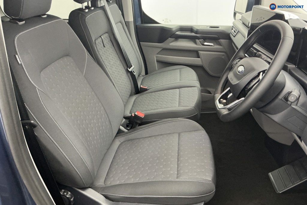 Ford Transit Custom Limited Automatic Petrol Plug-In Hybrid Standard Roof Minibus - Stock Number (1670098) - 6th supplementary image