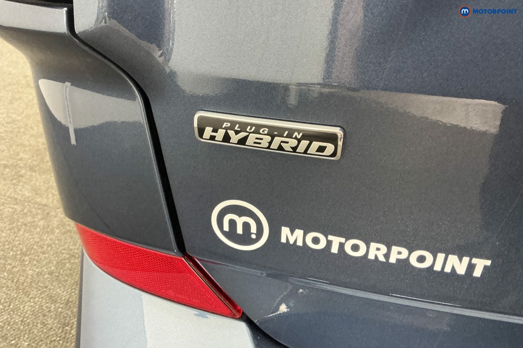 Ford Transit Custom Limited Automatic Petrol Plug-In Hybrid Standard Roof Minibus - Stock Number (1670098) - 29th supplementary image