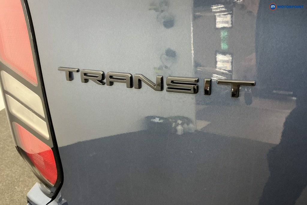 Ford Transit Custom Limited Automatic Petrol Plug-In Hybrid Standard Roof Minibus - Stock Number (1670098) - 30th supplementary image