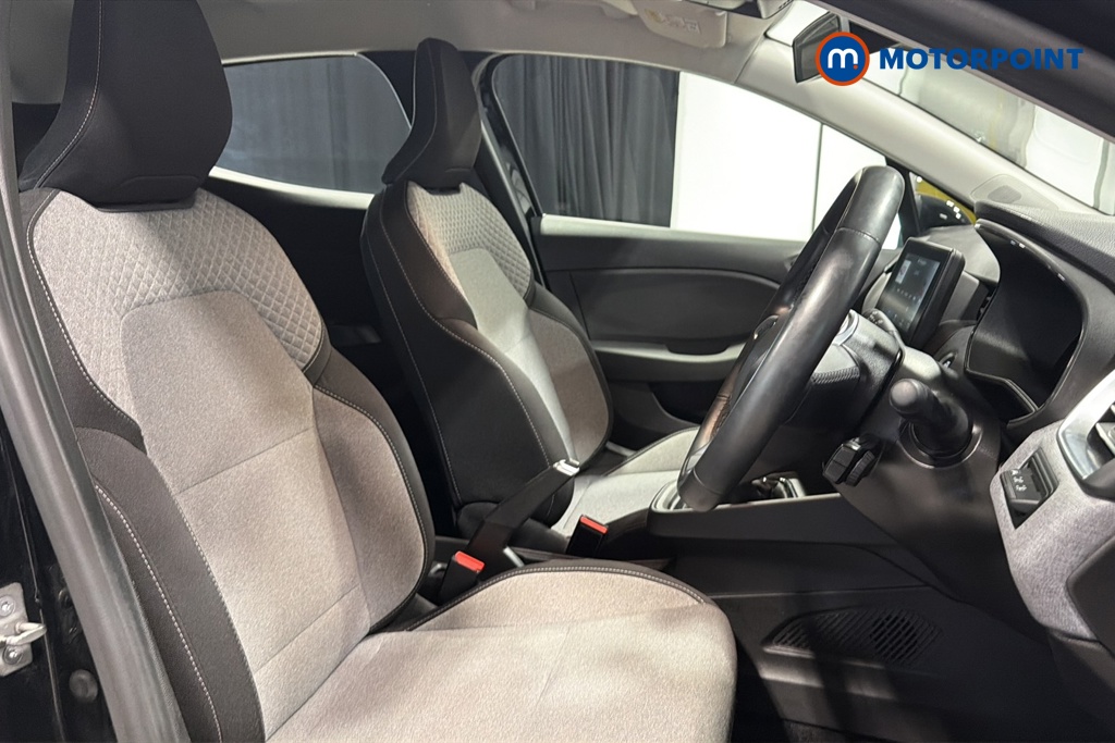 Renault Clio Evolution Manual Petrol Hatchback - Stock Number (1670189) - 22nd supplementary image