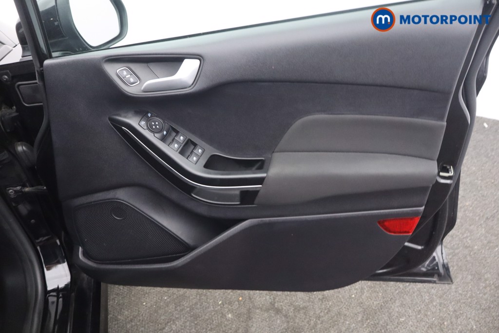 Ford Fiesta St-Line Manual Petrol Hatchback - Stock Number (1670684) - 7th supplementary image