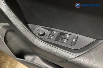 Skoda Karoq Se L Automatic Petrol SUV - Stock Number (1672100) - 19th supplementary image