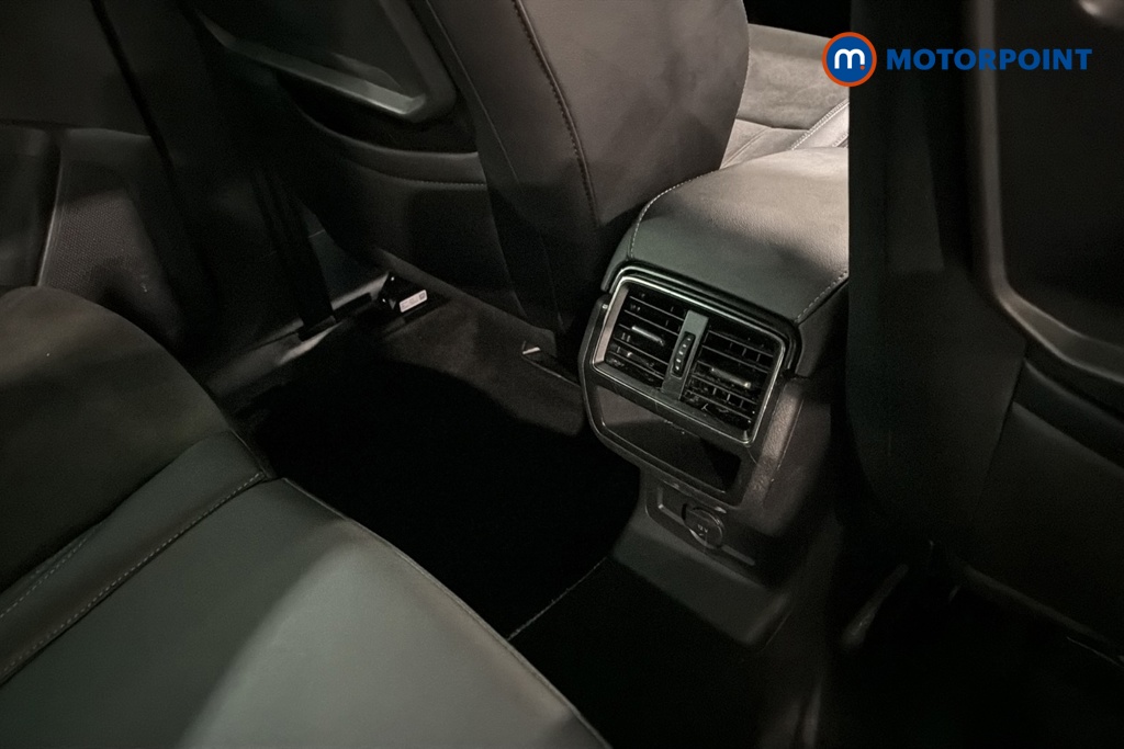 Skoda Karoq Se L Automatic Petrol SUV - Stock Number (1672100) - 28th supplementary image