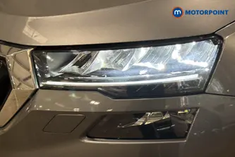 Skoda Karoq Se L Automatic Petrol SUV - Stock Number (1672100) - 42nd supplementary image