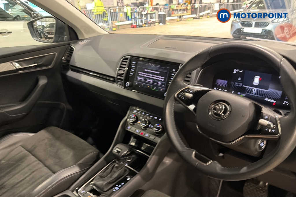 Skoda Karoq Se L Automatic Petrol SUV - Stock Number (1672100) - 1st supplementary image