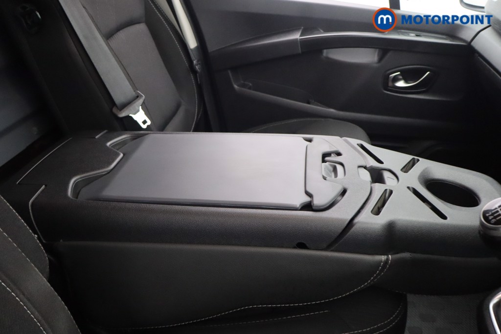 Renault Trafic Extra Sport Manual Diesel Panel Van - Stock Number (1672157) - 4th supplementary image