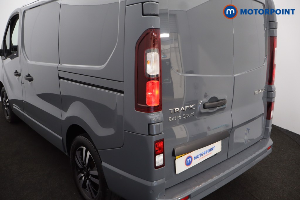 Renault Trafic Extra Sport Manual Diesel Panel Van - Stock Number (1672157) - 23rd supplementary image