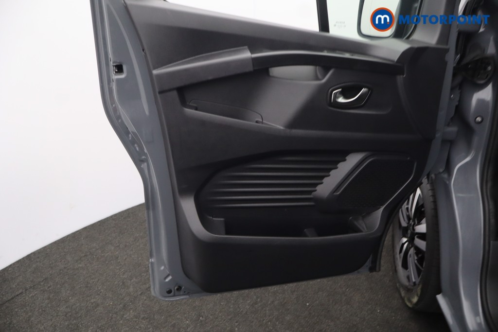 Renault Trafic Extra Sport Manual Diesel Panel Van - Stock Number (1672157) - 33rd supplementary image