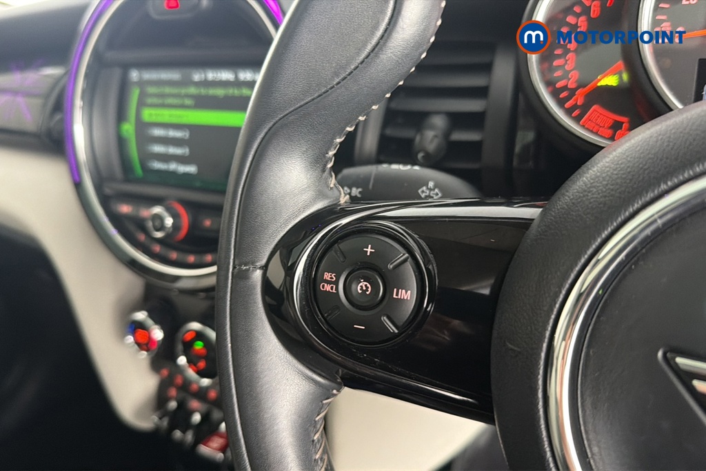 Mini Hatchback Cooper Exclusive Automatic Petrol Hatchback - Stock Number (1672481) - 4th supplementary image